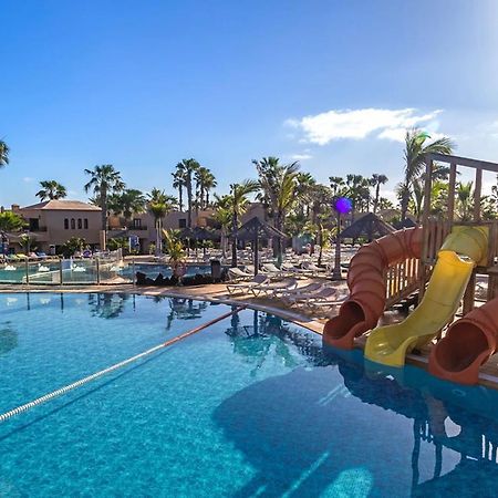 Family Apartment With Pool View - Oasis Duna Resort Corralejo Exterior photo